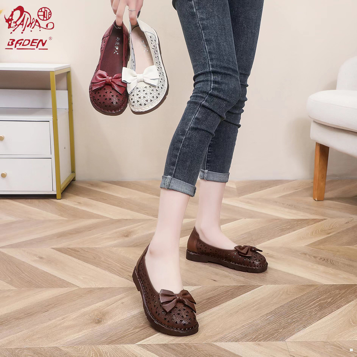 Genuine leather sandals-A02